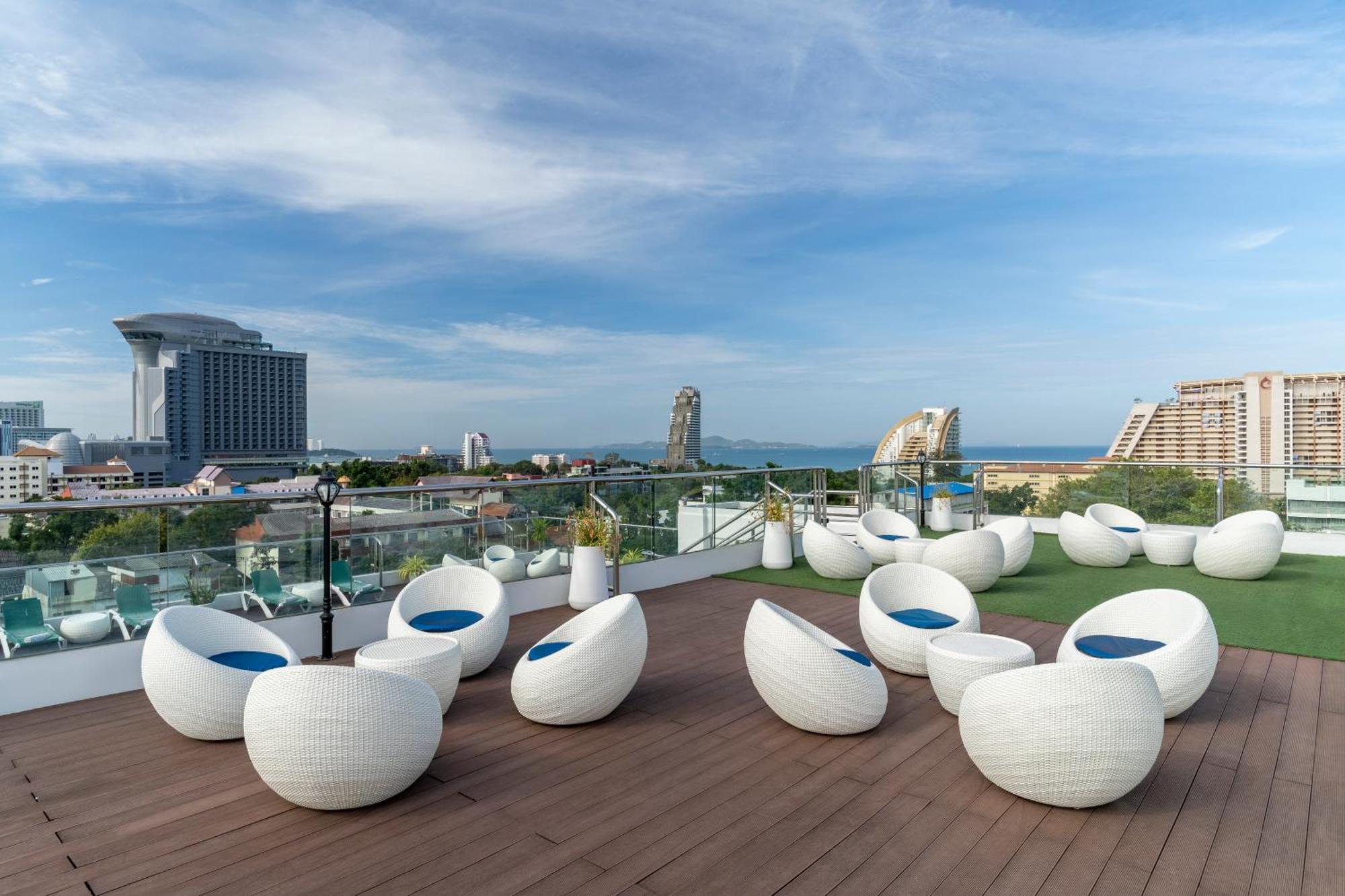 Blue Boat Hotel Jc Pattaya Ngoại thất bức ảnh